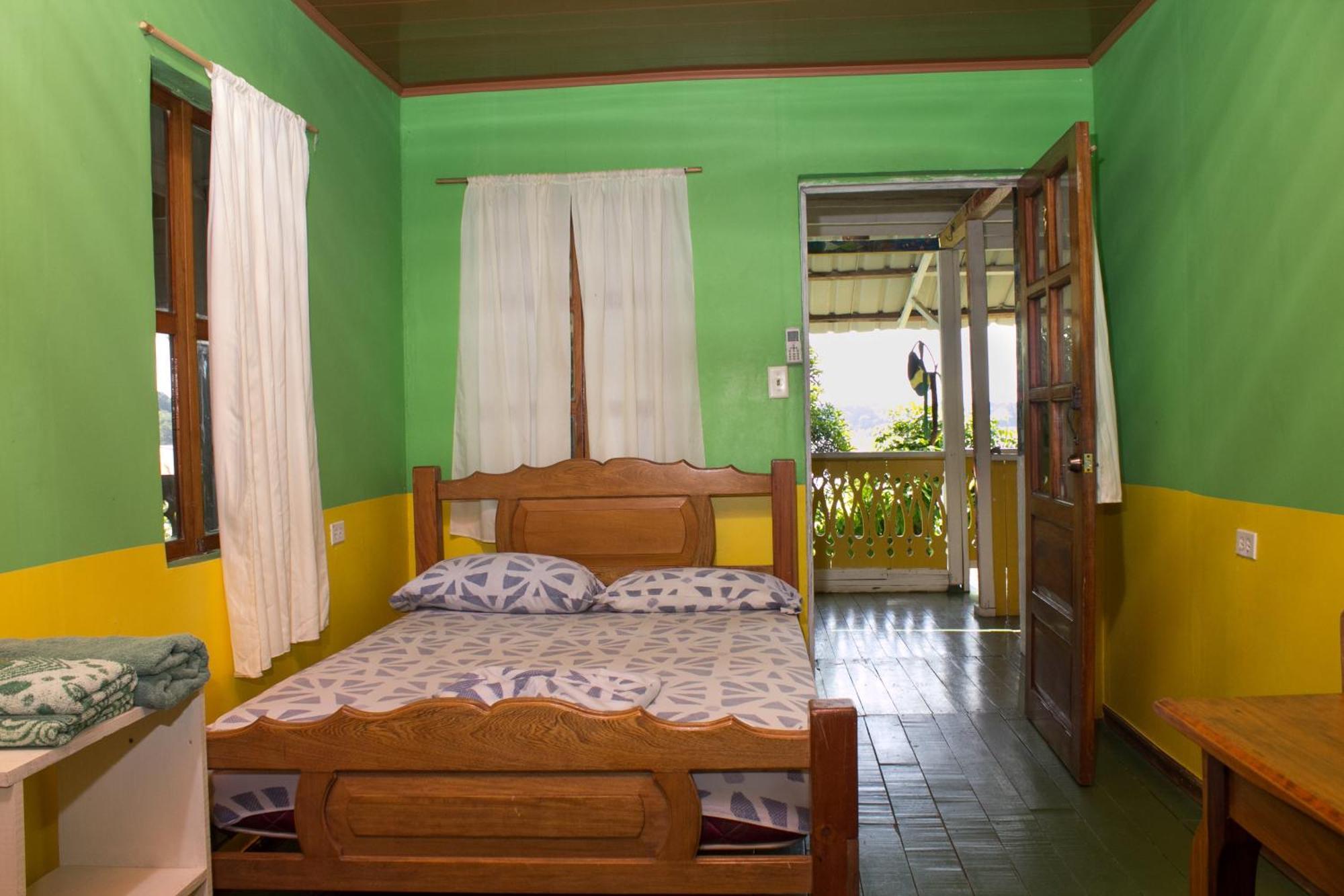 Bastimentos Hill Guest House Bocas del Toro Camera foto